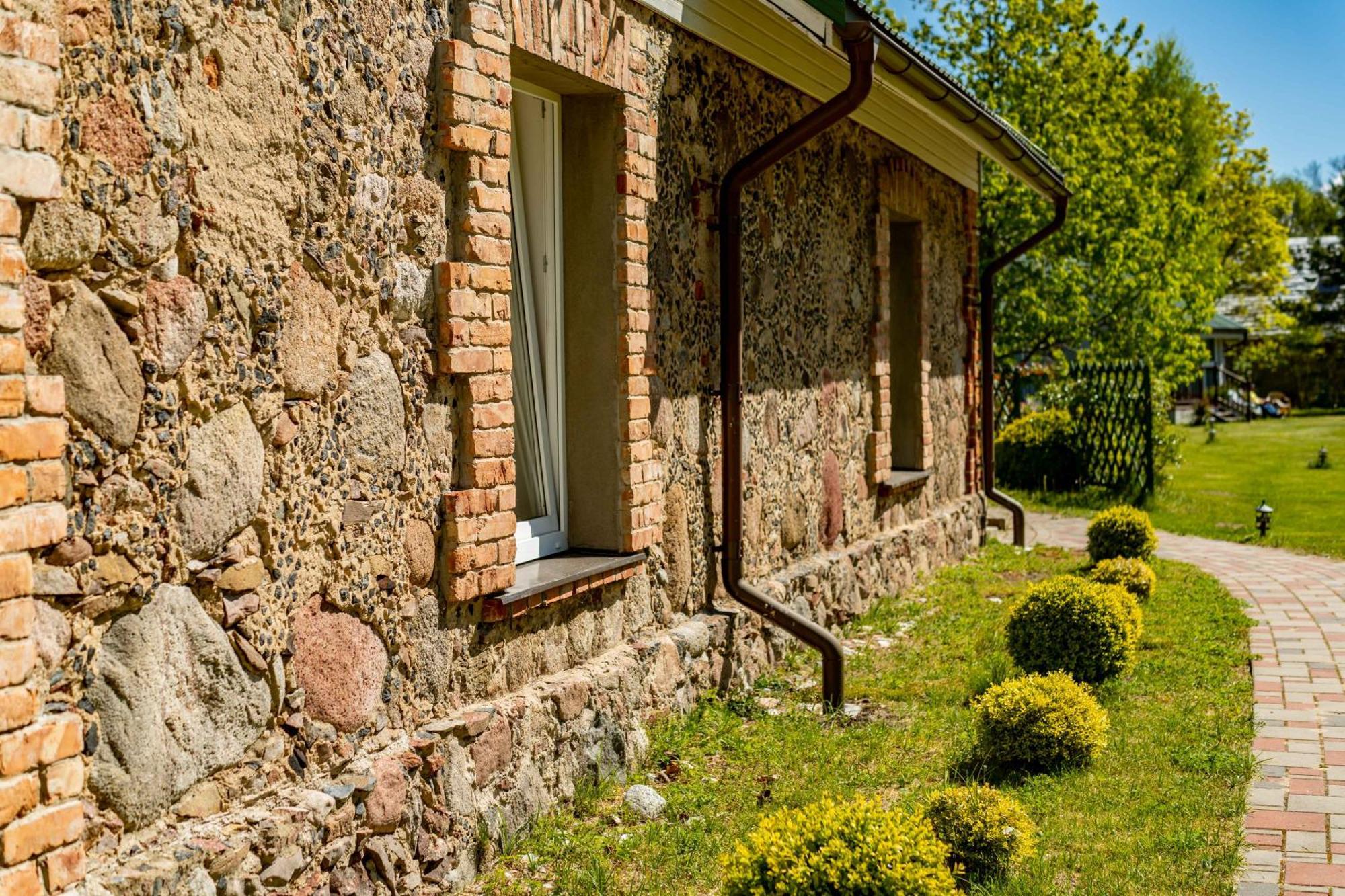 Imantas Nams Hotel Jurkalne Exterior photo