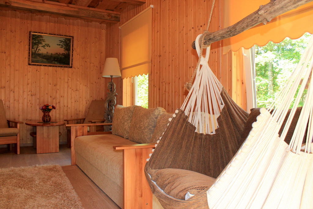 Imantas Nams Hotel Jurkalne Room photo