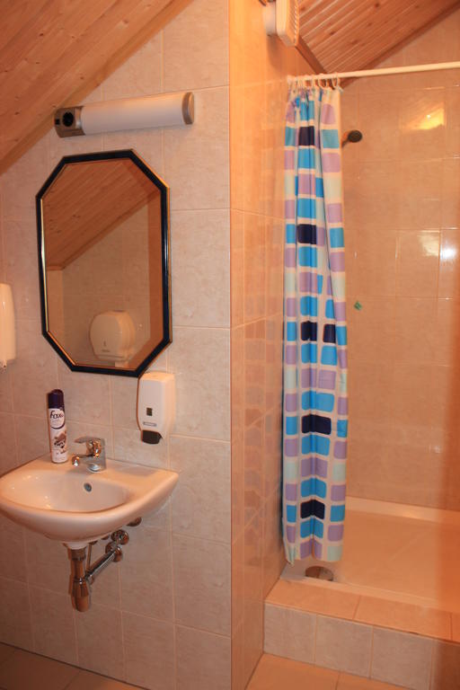 Imantas Nams Hotel Jurkalne Room photo